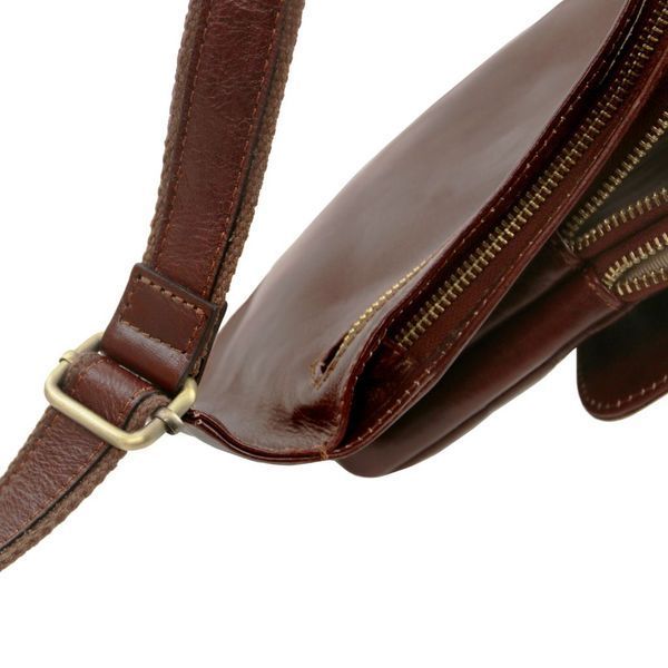 Фотографія Шкіряний слінг кросовер TL Bag141352 Темно -коричневий TL141352 - купити 1352_1_5 за 6 936 грн